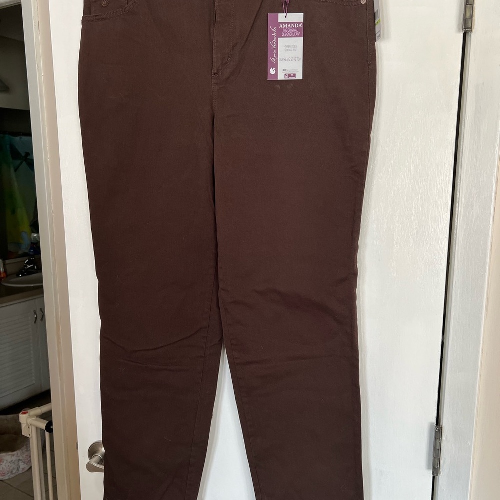Gloria Vanderbilt Amanda Women's Straight Leg Jeans - Brown